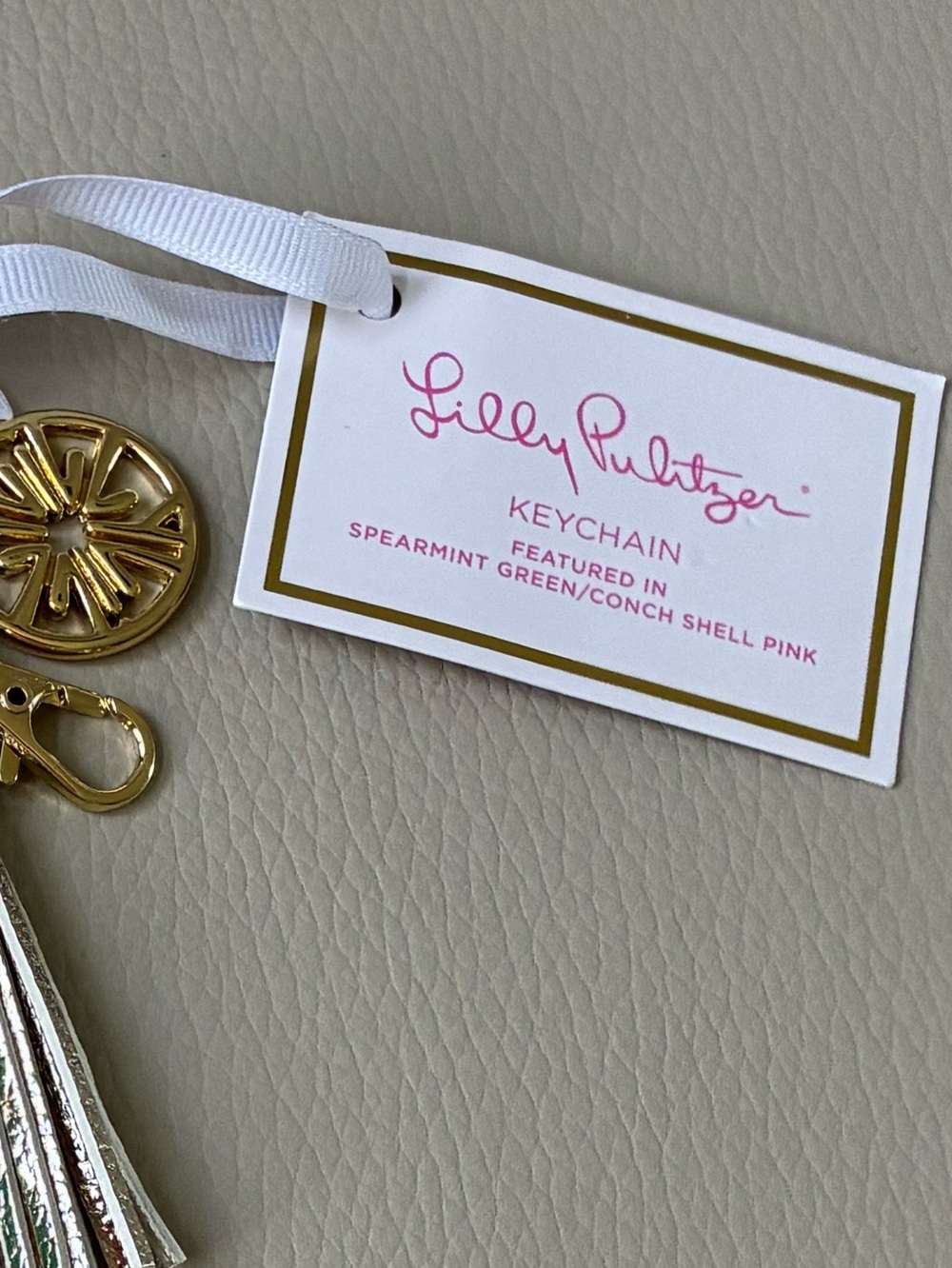 Lilly Pulitzer keychain bracelet - Picture 5 of 6